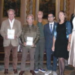 Foto di gruppo degli assegnatari del "Premio Guglielmo Caccia" e del "Premio Orsola Maddalena Caccia"